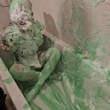TheGungeZone: Alora's Messy Football Forfeit
