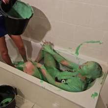 TheGungeZone: Alora's Messy Football Forfeit
