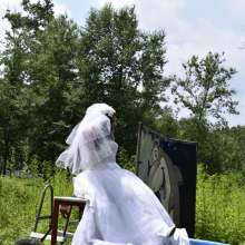 JD and Messy Andi: A Beautiful Bride Gets Dunked!
