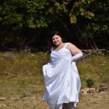 JD and Messy Andi: A Beautiful Bride in the Mud!