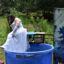 JD and Messy Andi: A Beautiful Bride Gets Dunked!