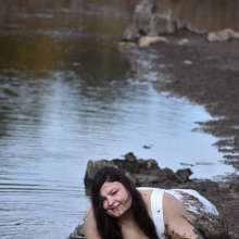 JD and Messy Andi: A Beautiful Bride in the Mud!