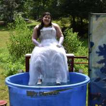 JD and Messy Andi: A Beautiful Bride Gets Dunked!
