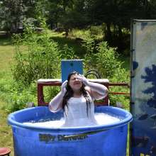 JD and Messy Andi: A Beautiful Bride Gets Dunked!