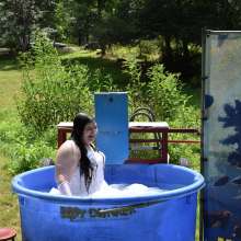 JD and Messy Andi: A Beautiful Bride Gets Dunked!
