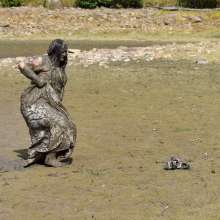 JD and Messy Andi: A Beautiful Bride in the Mud!