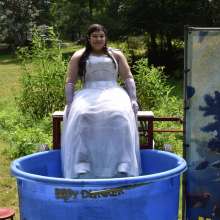 JD and Messy Andi: A Beautiful Bride Gets Dunked!