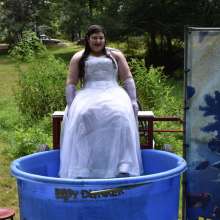 JD and Messy Andi: A Beautiful Bride Gets Dunked!