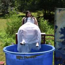 JD and Messy Andi: A Beautiful Bride Gets Dunked!