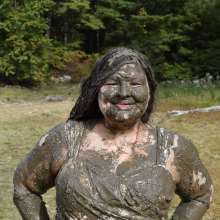 JD and Messy Andi: A Beautiful Bride in the Mud!