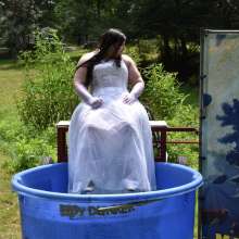 JD and Messy Andi: A Beautiful Bride Gets Dunked!