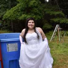 JD and Messy Andi: A Beautiful Bride Gets Dunked!