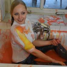 eileenvogel: W441 Eileen in a very messy bathroom in jeans