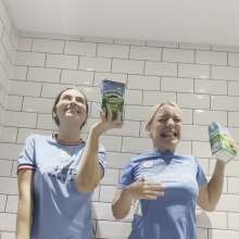 TheGungeZone: Emily and Ivy's Messy Custard Fun