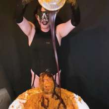 MissNoire - EffToy: Emptying the Pantry on Sissy
