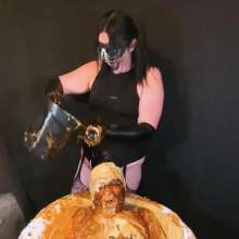 MissNoire - EffToy: Emptying the Pantry on Sissy