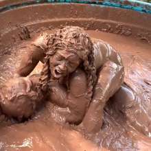 Messygirl: Jani Vs Zoey Mud Wrestling