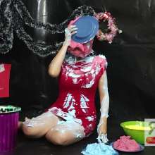 Ready2Wam Studio: Messy Christmas Edition: Monica