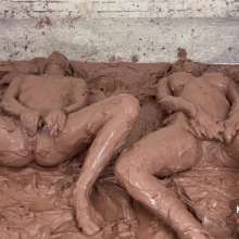 Messygirl: Mud Girls Dakota and Cassandra