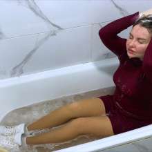 Wet Live Team: My Baloney Vest and Dress Got Soaked through in the Bath