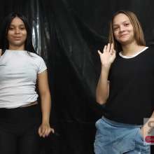 Ready2Wam Studio: Rock Paper Scissors Mess Game: Viviana and Diana