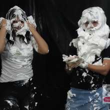 Ready2Wam Studio: Rock Paper Scissors Mess Game: Viviana and Diana