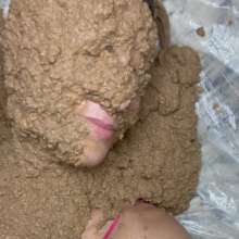 Slimed Models: Scarlett Coated in Dog Food