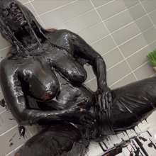Messygirl: Sludge Covered Stephanie
