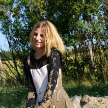 Lara_eurowam: New mud play video in download store