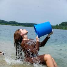 WetlookerUpdates: New ladies on Wetlooker