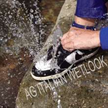 Ag Italian Wetlook: Leyla first time fully-clothed at the sea with sporty outfit!