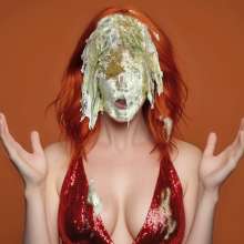 PhotoSlop: Female Models Pie Pics