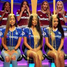 messyfootballshirtgirls: 