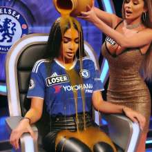 messyfootballshirtgirls: 