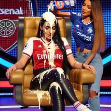 messyfootballshirtgirls: 