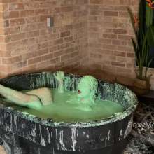 Alana SexyMessyBabes: Alana Slime Pool