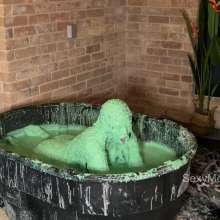 Alana SexyMessyBabes: Alana Slime Pool