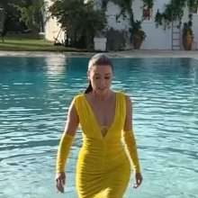 mad_mick_at: You perhaps missed in 2024: Dannii Minogues swim in gown (mature)