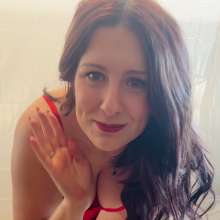 ErinMoore: First Timer Sophie Parker Gunged for Fan + Orgasm!