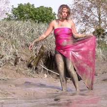 FOXY: Fantastic mud video with Adele