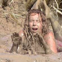 FOXY: Fantastic mud video with Adele