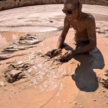 TannerQS: Mud Irl livestreamer gets stuck in quicksand.
