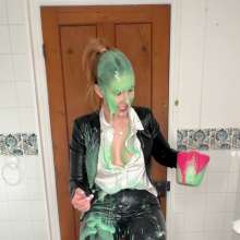 ErinMoore: Gunged in Leather on Gameshow