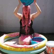 Thefetishgirl: Head Gunge Dunking