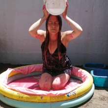 Thefetishgirl: Head Gunge Dunking
