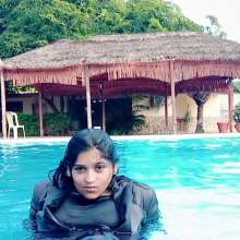 Hikari-Studio-Wam: Hikari in Her Suit in the Pool
