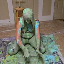 MessyMissMarie: Hook and Ring a Messy Game