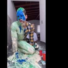 MessyGuys: Hot Hunk Cakes Himself and Covers in Creamy Mess