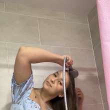007buddy: Long Hair Amelia Showers