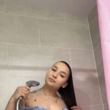 007buddy: Long Hair Amelia Showers